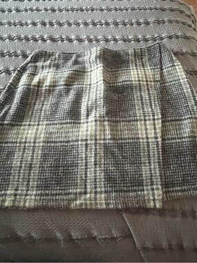 Tinseltown Gray and Black Plaid Mini Skirt